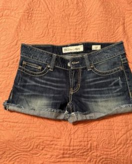 BKE Stella Shorts Women’s Size 27 (Actual 29) Distressed Acid Wash Denim Buckle