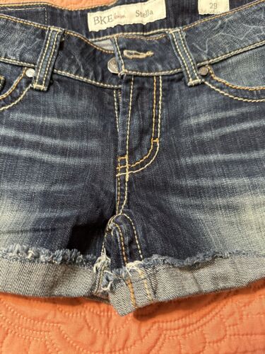 BKE Stella Shorts Women's Size 27 (Actual 29) Distressed Acid Wash Denim Buckle - Image 3