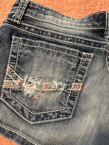Women's, BKE "Stella",Pocket embroidery, Denim Jean, Shorts, Size 28 - Image 6