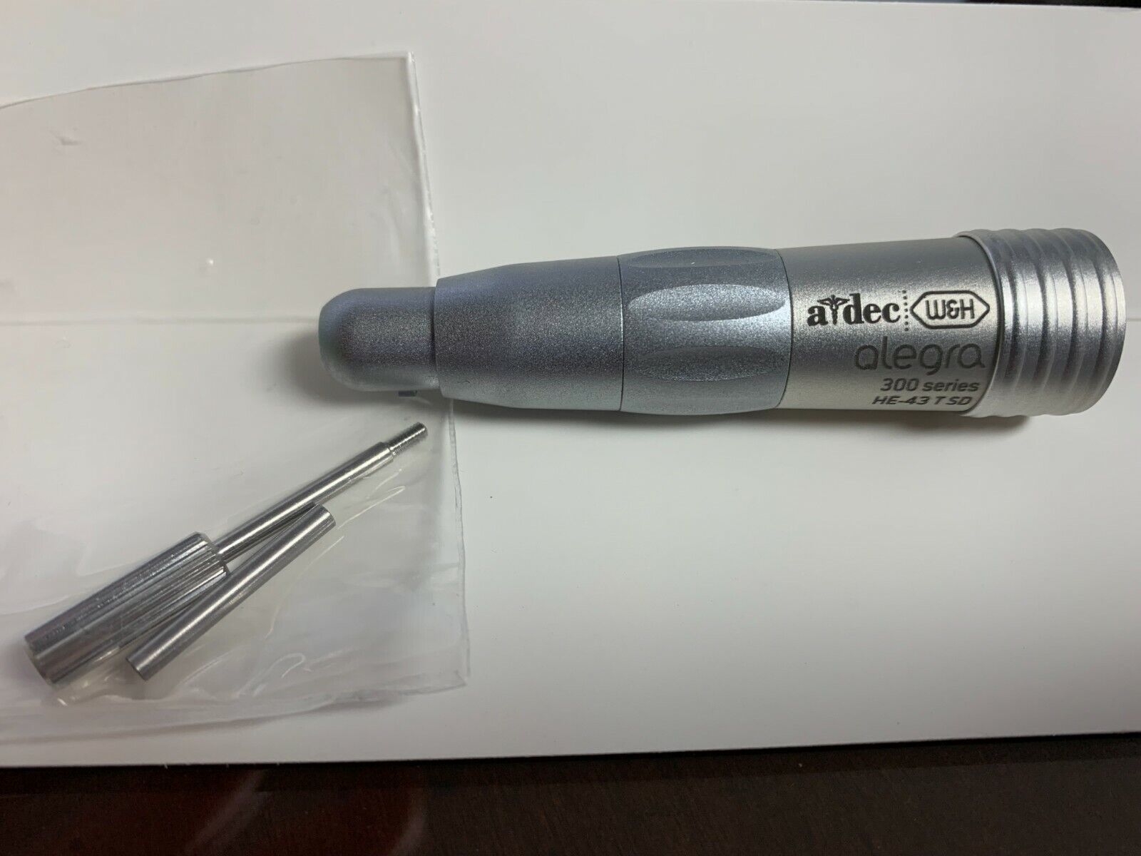 W&H ADEC ALEGRA HE-43 DENTAL HANDPIECE - Image 2
