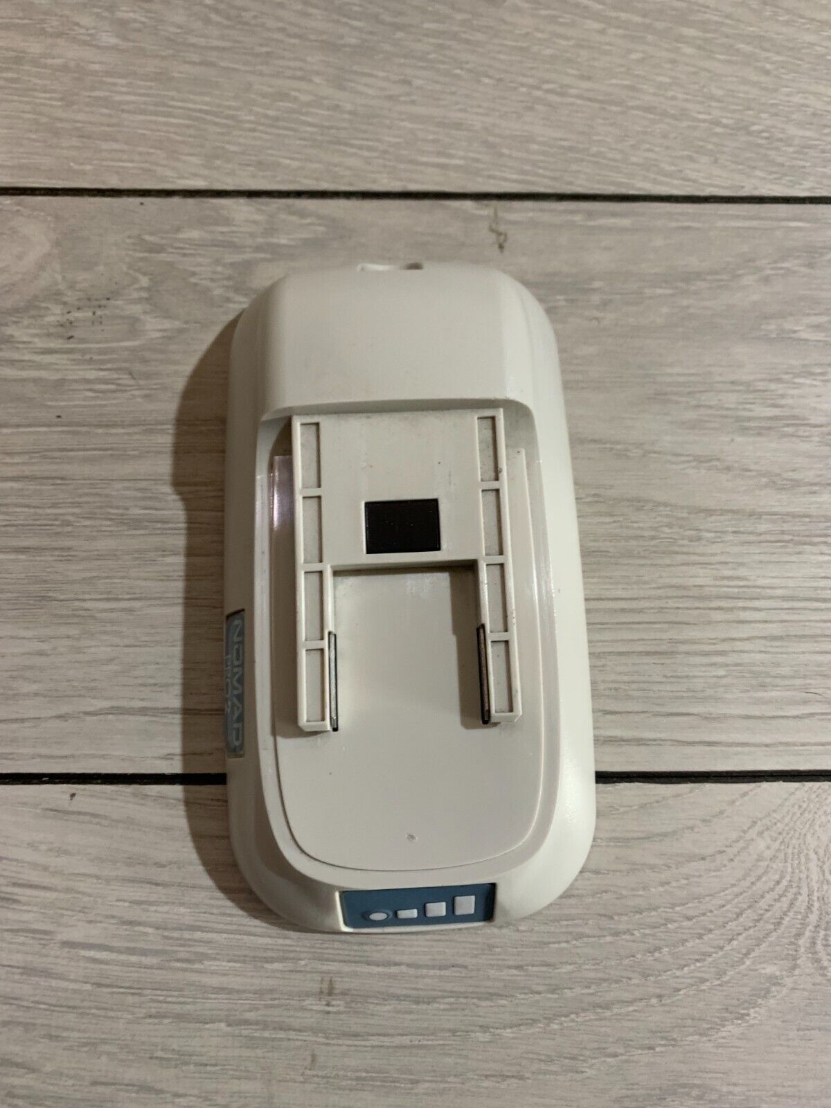 Aribex NOMAD Pro2 with batteries and charger - Image 6