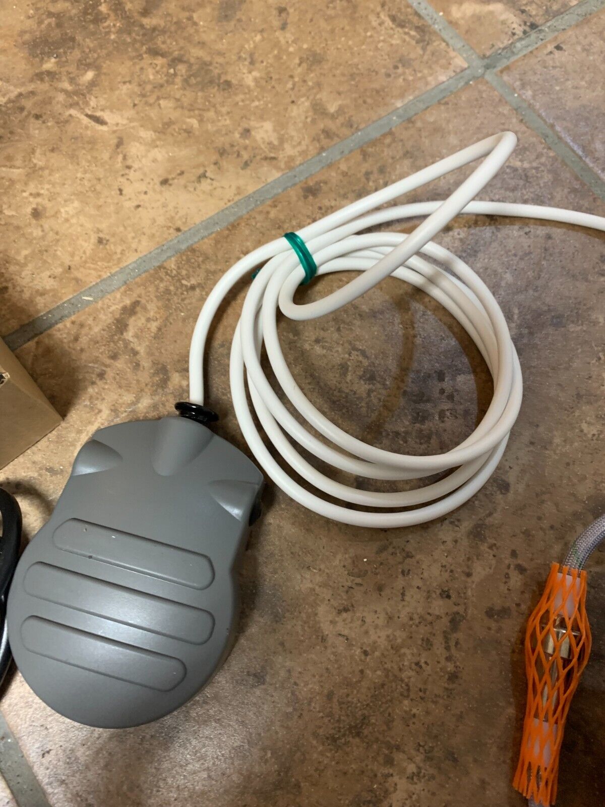 New Acteon Newtron Booster Piezo Unit with Intro Kit - Image 3