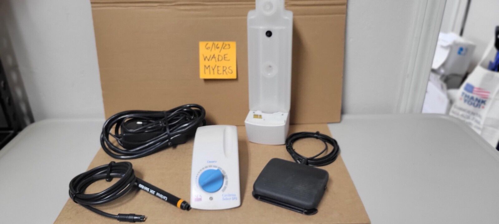 Dentsply Cavitron Select SPS - Gen 124 U/S SCALER w/Reservoir Pump - Gen 123