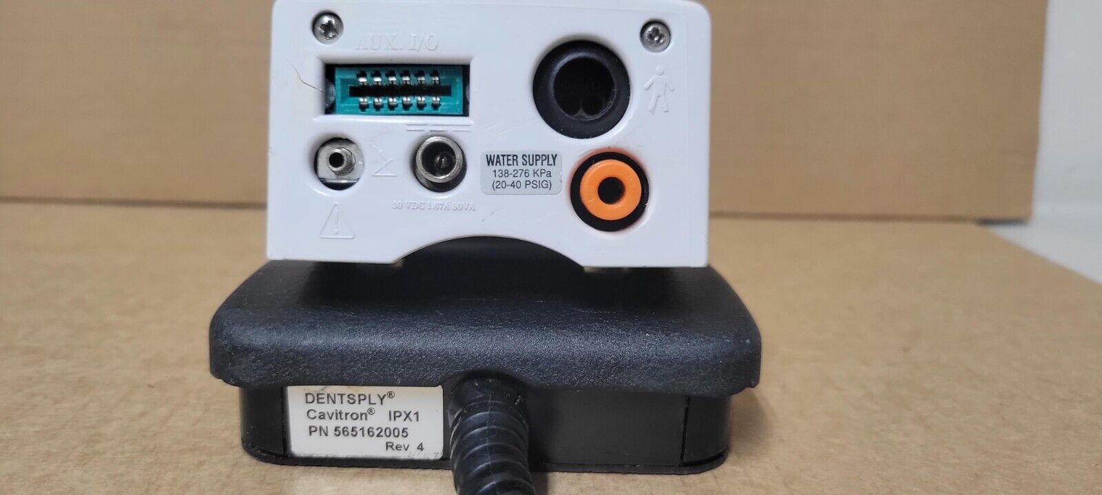 Dentsply Cavitron Select SPS - Gen 124 U/S SCALER w/Reservoir Pump - Gen 123 - Image 5