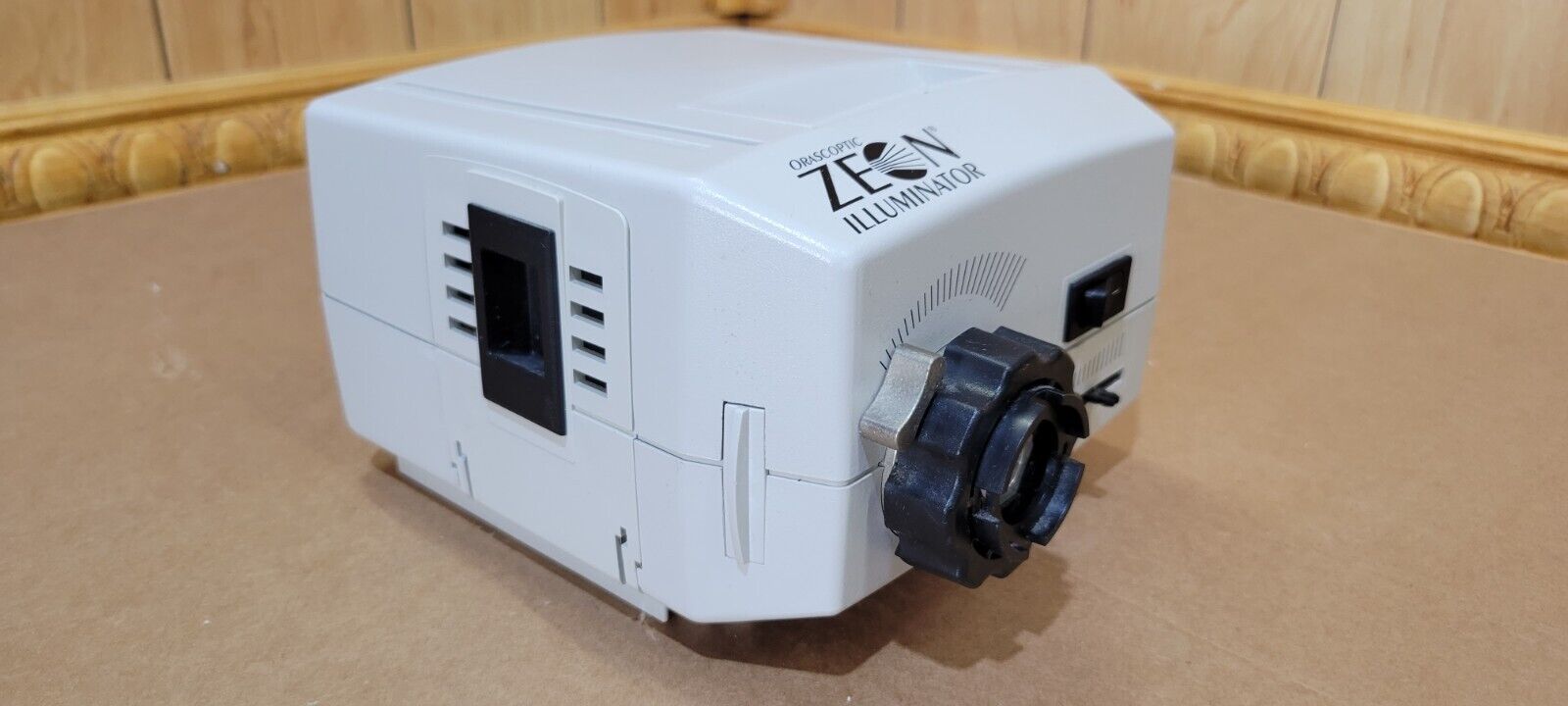 Orascoptic ZEON ILLUMINATOR - Image 3