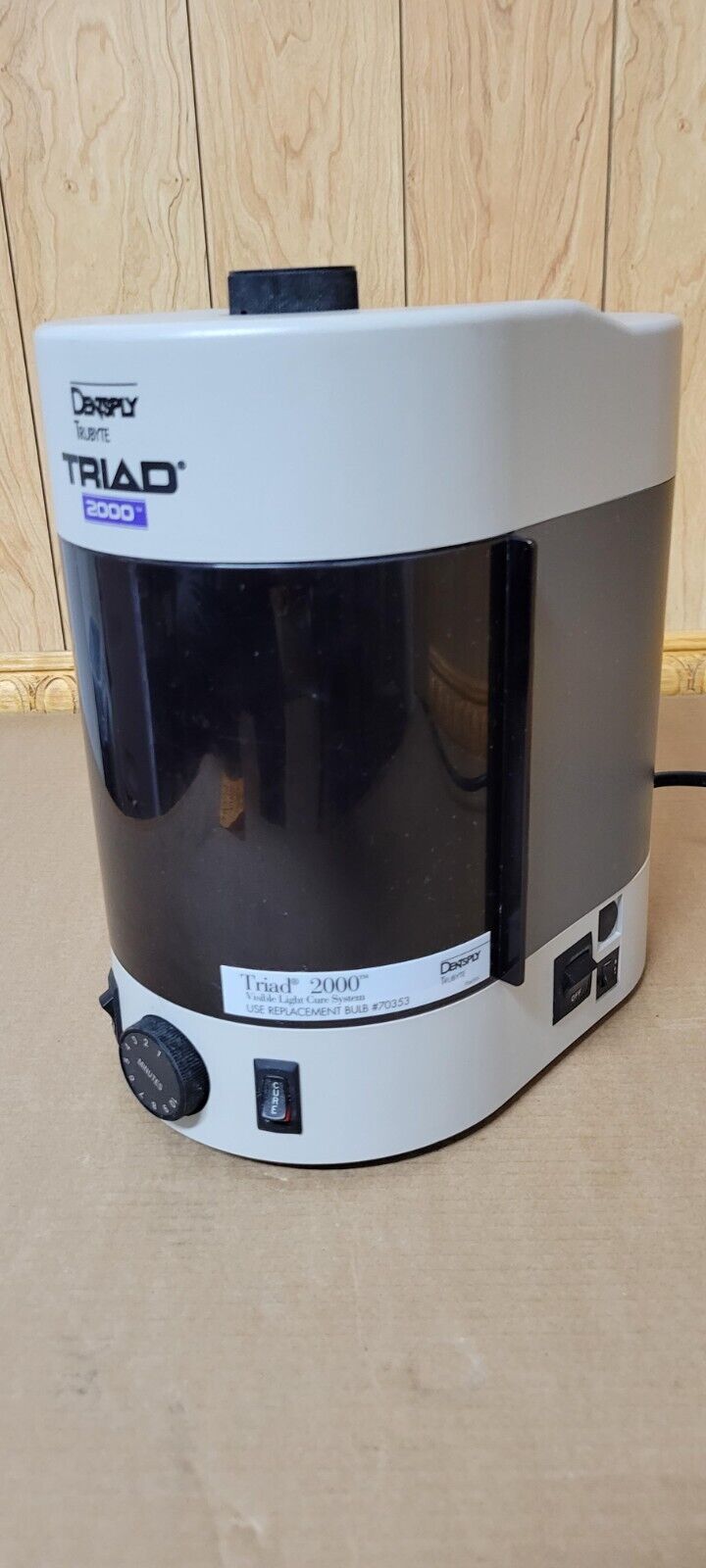 Dentsply TruByte TRIAD 2000 Visible Light CURING SYSTEM GotaHaveItDental