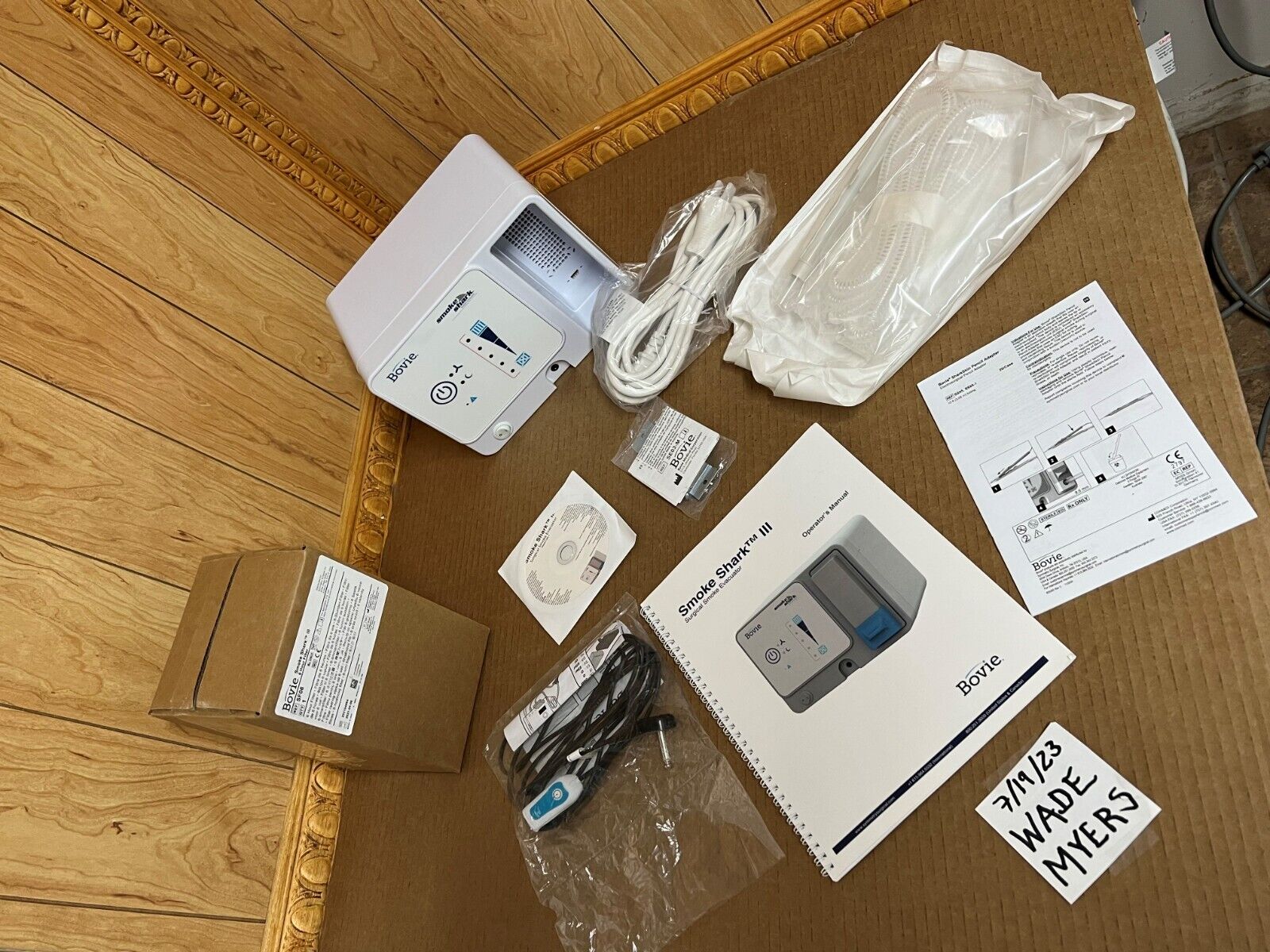 Open Box Smoke Shark III Bovie Smoke evacuator unit