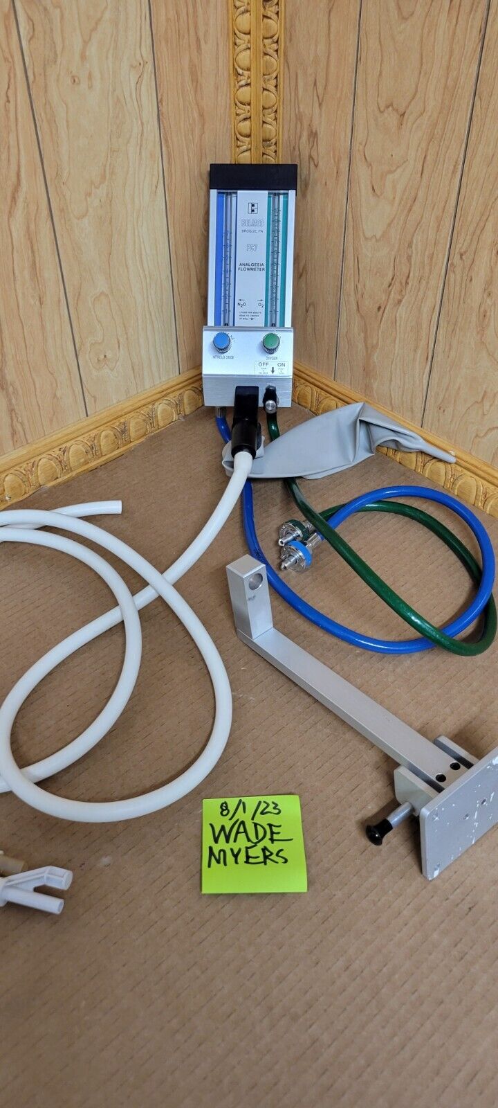 (NEW) BelMed PC 7 ANALGESIA FLOWMETER 5000 + Hoses + Wall Mount