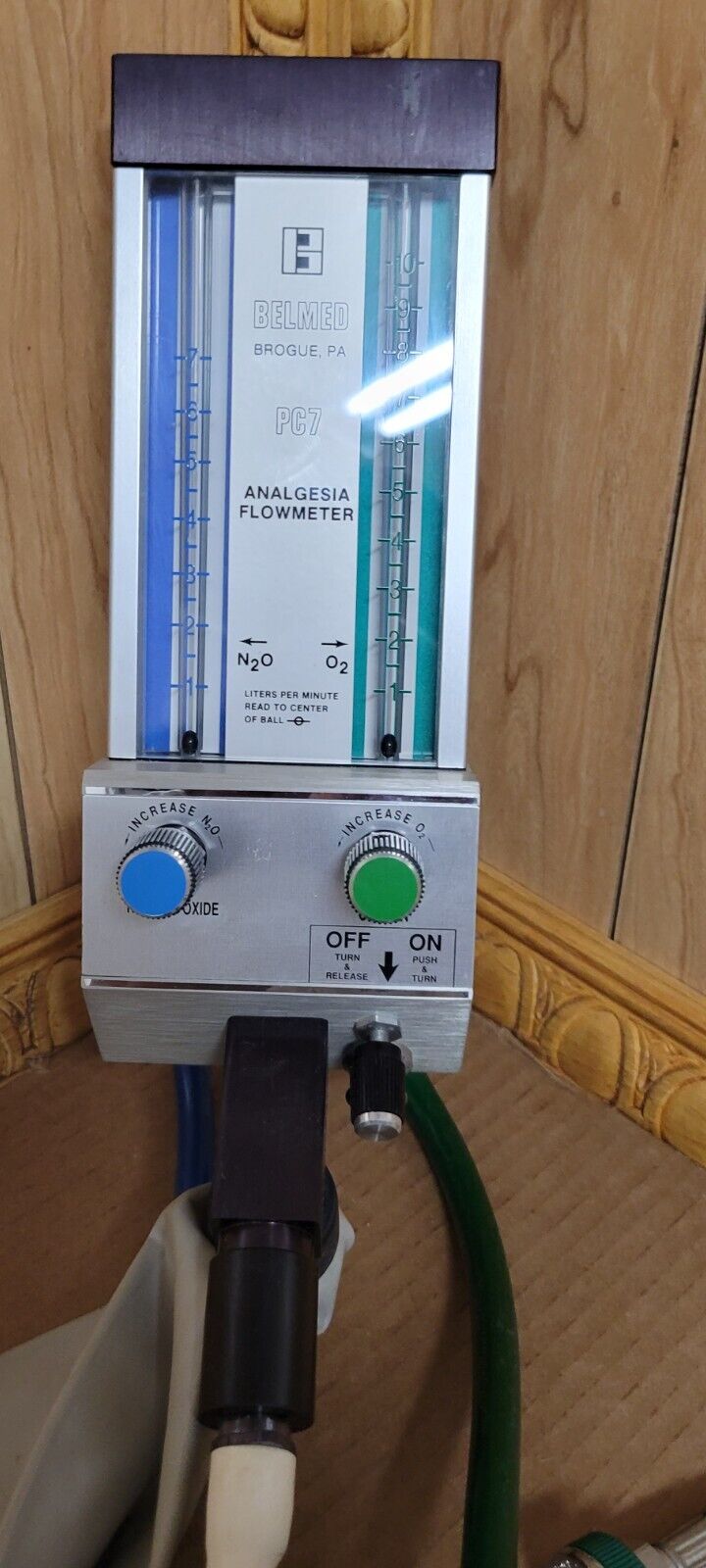 (NEW) BelMed PC 7 ANALGESIA FLOWMETER 5000 + Hoses + Wall Mount - Image 3