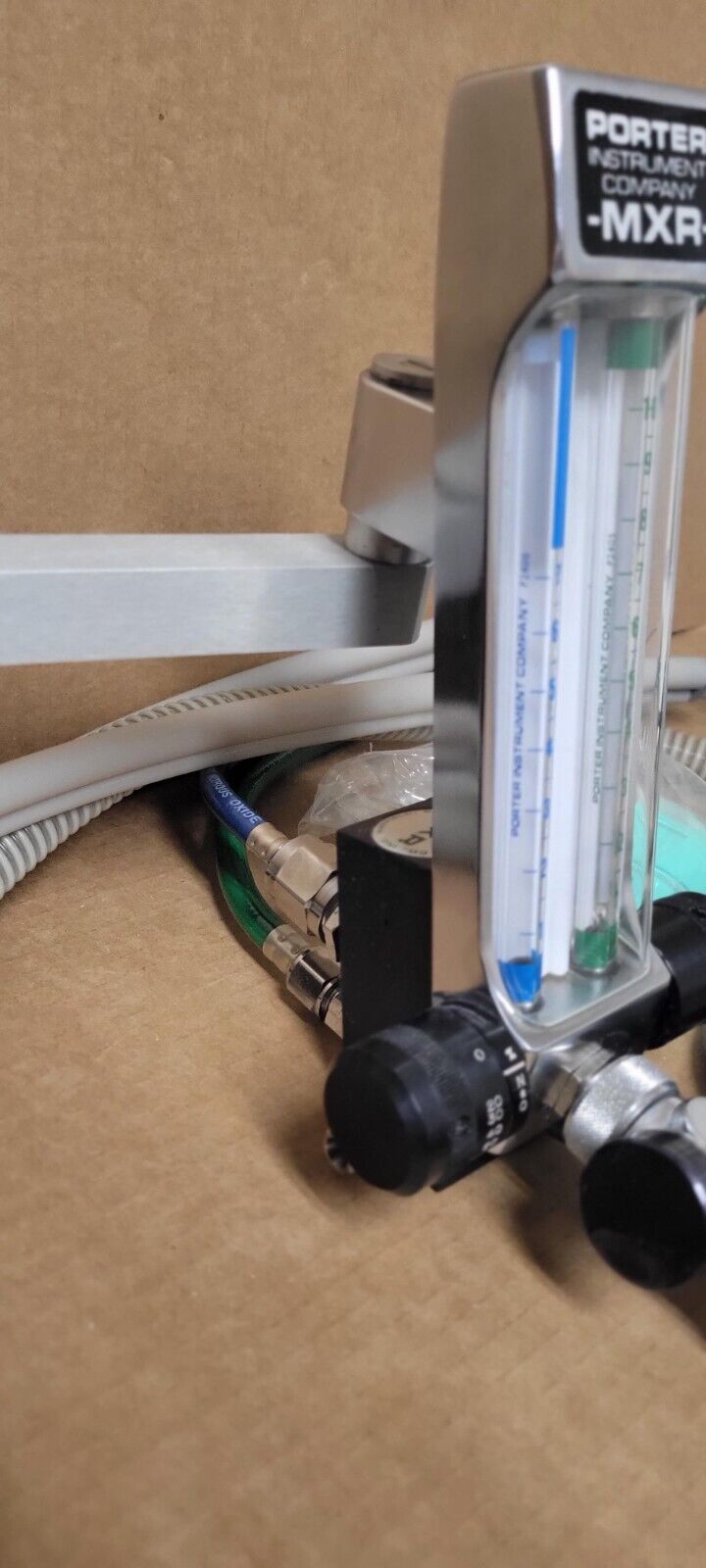 (Pre-owned) Porter MXR 2000 Flow Meter w/ Long Hosing + Wall Mount - Image 4