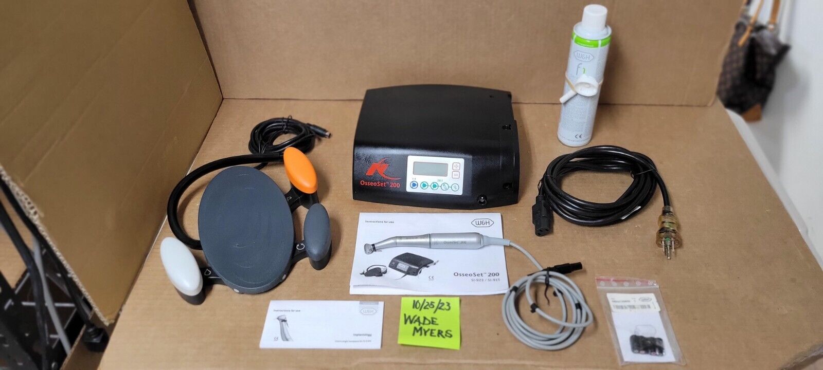 (Pre-owned) Nobel BioCare OsseoSet 200 Impant System w/ Handpiece WI-75 E/KM