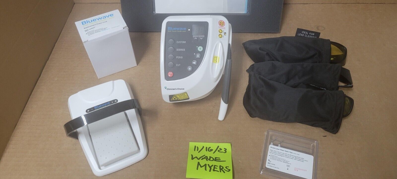 (Pre-owned) Clinicians Choice BLUE WAVE Diode Laser - Image 2