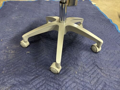 Adec 421 Doctor Stool (new w/tag) Open Box - Image 7