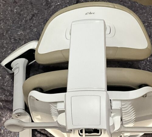 A-Dec Doctors Stool 521 With Swivel Arms - Image 10