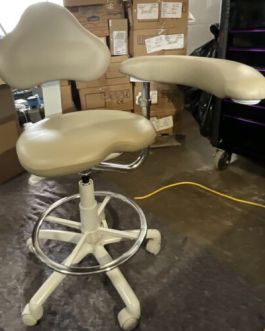 Brewer EGF-9100 Series Assistant Stool, 9120BL or 9120BR