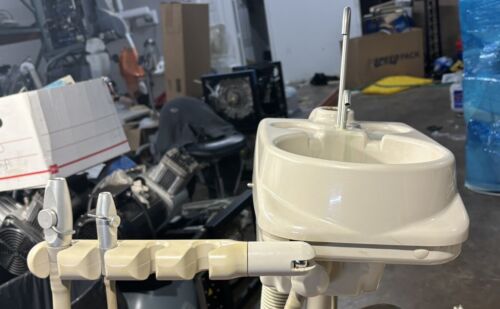 Adec Cuspidor w/mount Pole And Ubolts - Image 5